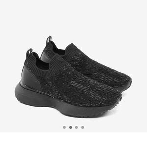 Black Slip-On Women's Shoes